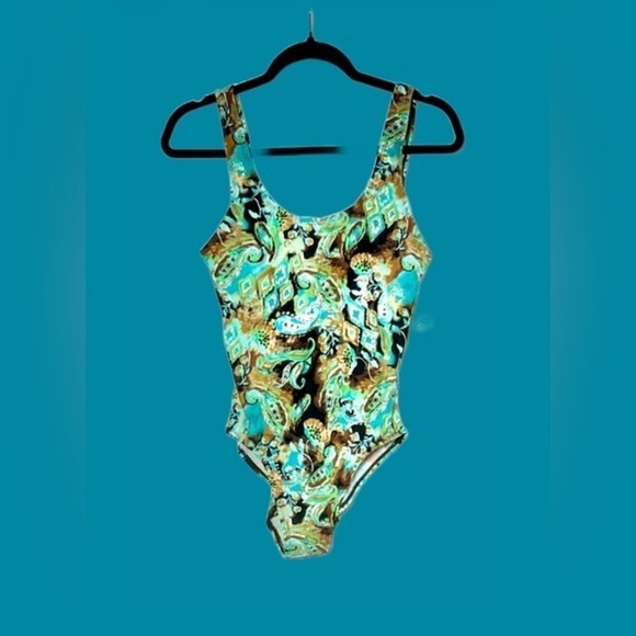 NWT Aliana One-Piece Multicolored Floral Swimsuit w/ Built-In Bra & Low Back, 12 - Picture 2 of 14